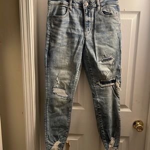 AE Crop jegging jeans size 12 w/ stretch NWT